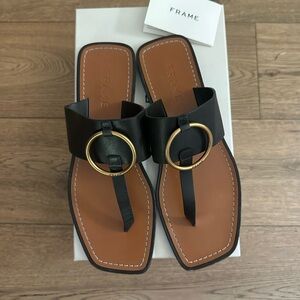 Frame Le Brentwood Sandal (black leather)